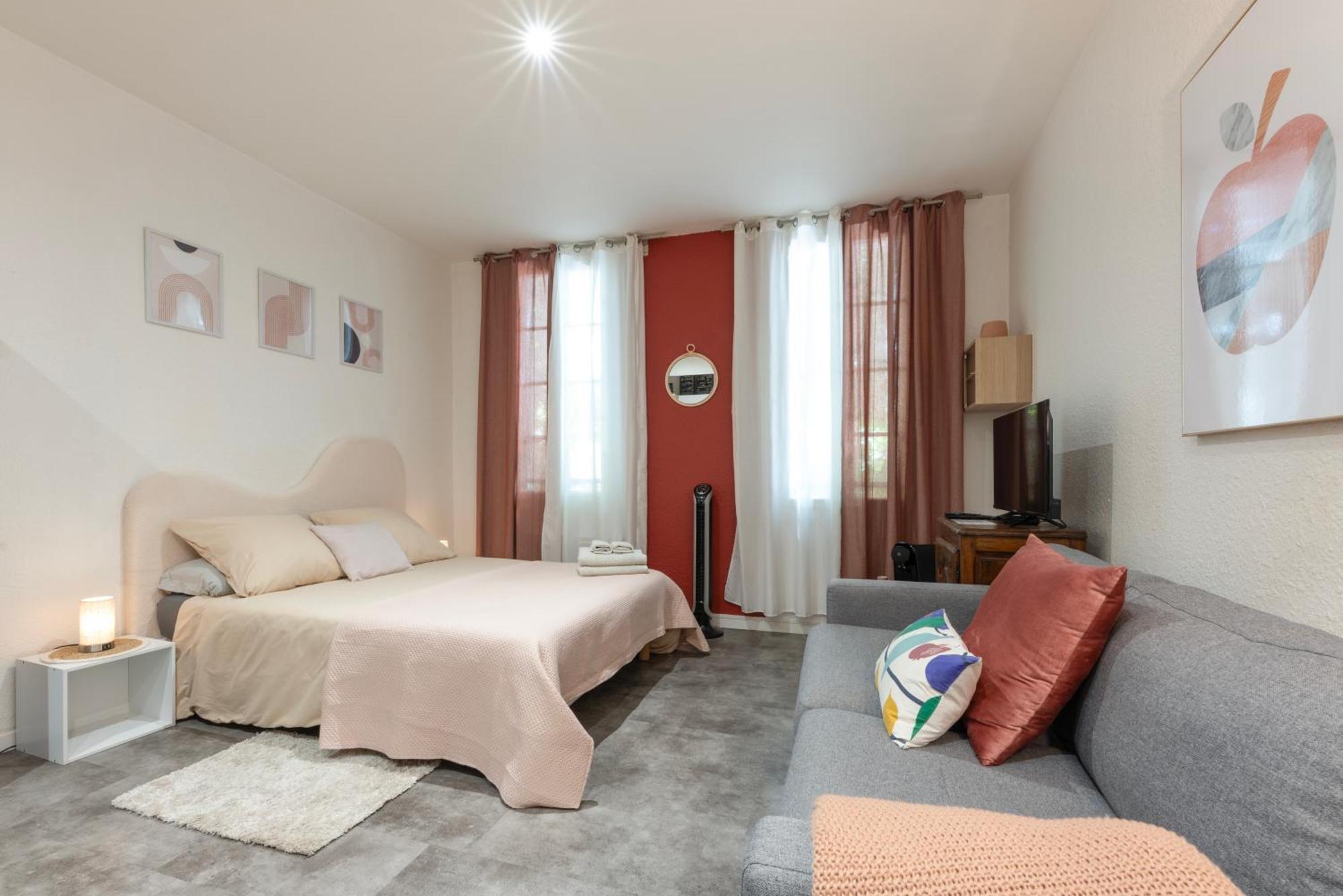 La Casita - Studio Confort Avec Parking Prive - Lit Douillet - Centre Uzes, Pont Du Gard Exteriör bild